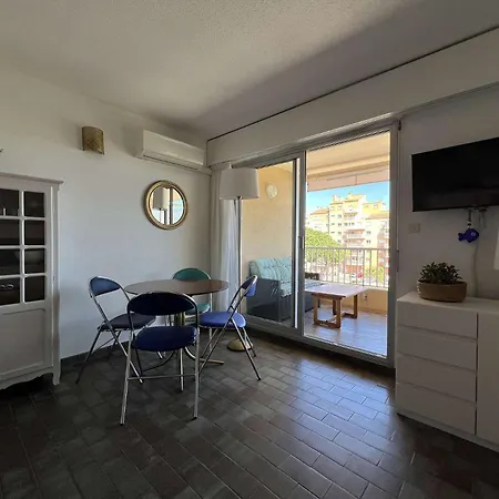 アパート Hyecau Pour 4 Personnes Avec Vue Sur Le Port D'hyeres *